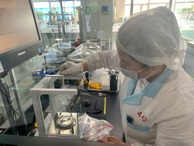 探訪蒙牛工廠與京東冷鏈分揀中心 冰淇淋產(chǎn)業(yè)全鏈路服務(wù)升級(jí)背后的電商革新